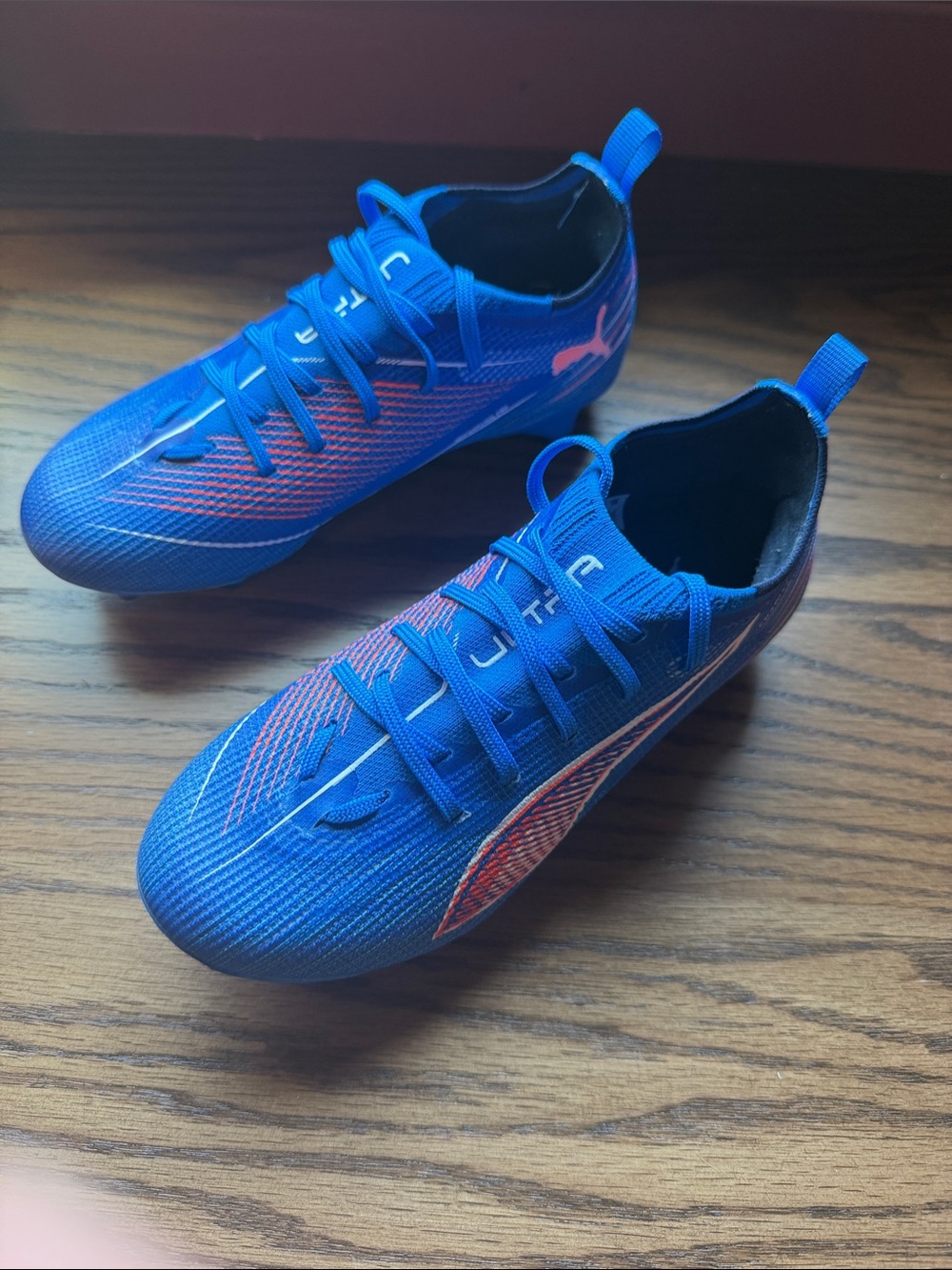 Puma Kids ULTRA 6 PRO
Firm Ground Soccer Cleats